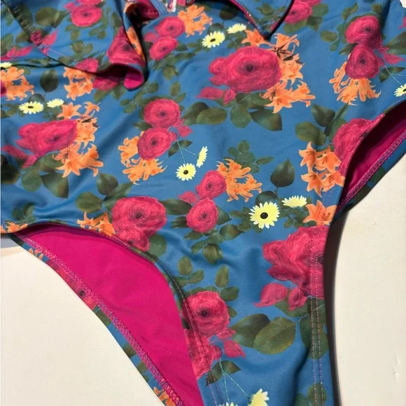 one-piece floral print swimsuit in multicolor deep V-neck ruffle trim med - Picture 11 of 12